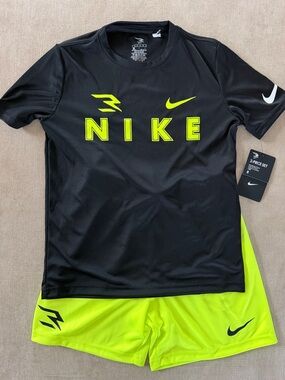 Nike Black Tee & Neon Yellow Shorts Set / Russell Wilson